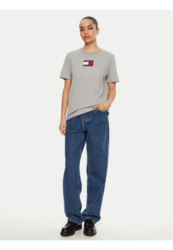 Tommy Jeans T-Shirt DW0DW20461 Szary Relaxed Fit. Kolor: szary. Materiał: bawełna