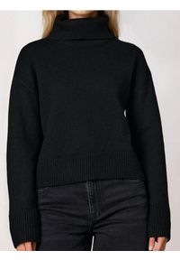 Sinsay - Gładki golf basic - czarny. Typ kołnierza: golf. Kolor: czarny. Wzór: gładki #1