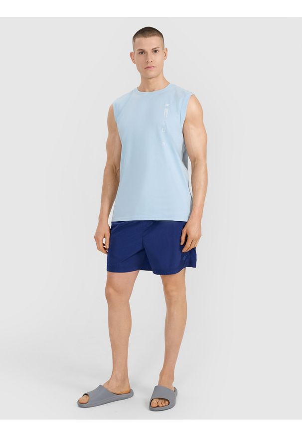 4f - 4F Tank top regular męski - niebieski XXL. Kolor: niebieski. Materiał: jersey, bawełna, dzianina. Długość rękawa: bez rękawów. Wzór: ze splotem, nadruk, napisy, gładki