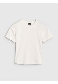 4f - T-shirt slim z prążkowanej dzianiny damski - biały. Okazja: na co dzień. Kolor: biały. Materiał: dzianina, prążkowany. Długość rękawa: krótki rękaw. Długość: krótkie. Wzór: prążki. Styl: sportowy, casual, klasyczny