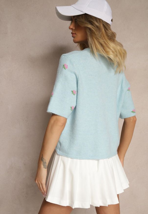 Renee - Niebieski Wzorzysty Sweter Kardigan z Krótkim Rękawem z Dodatkiem Wełny Korivelle. Okazja: na co dzień, na spotkanie biznesowe, do pracy. Kolor: niebieski. Materiał: wełna. Długość rękawa: krótki rękaw. Długość: krótkie. Styl: elegancki, biznesowy, casual