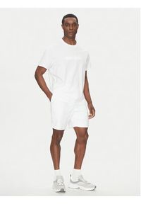 Michael Kors Szorty sportowe CR552G15MF Biały Regular Fit. Kolor: biały. Materiał: bawełna. Styl: sportowy #3