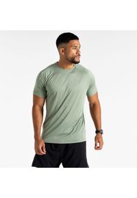 DARE 2B - Męska koszulka trekkingowa Accelerate. Kolor: zielony. Materiał: tkanina. Wzór: nadruk. Sport: turystyka piesza #1