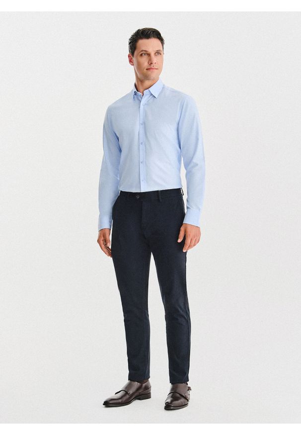 Pako Lorente - PAKO LORENTE - Niebieska bawełniana koszula. Kolor: niebieski, czarny. Materiał: bawełna. Długość rękawa: długi rękaw. Długość: długie. Wzór: gładki