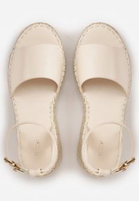 Born2be - Beżowe Sandały VICES na Grubej Podeszwie z Plecionki z Paskiem Wokół Kostki Doria. Zapięcie: pasek. Kolor: beżowy. Materiał: jeans. Sezon: lato #8