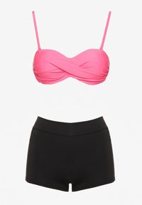 Born2be - Fuksjowe Bikini 3-częściowe Wiązany Biustonosz Majtki Figi i Majtki Bokserki Levinna. Kolor: różowy. Wzór: aplikacja
