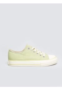 Big-Star - Trampki damskie niskie zielone TT274286 301. Okazja: na spacer, na co dzień. Nosek buta: okrągły. Zapięcie: sznurówki. Kolor: zielony. Materiał: tkanina, jeans. Sezon: wiosna, lato. Styl: casual, klasyczny, młodzieżowy #1