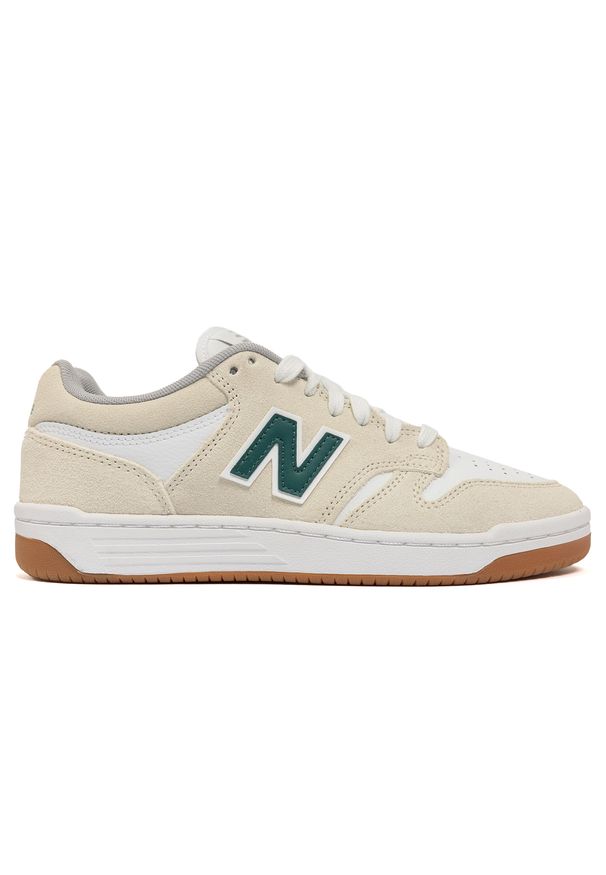 Buty męskie New Balance Numeric NM480JDI – beżowe. Kolor: beżowy. Materiał: dresówka, guma, syntetyk, zamsz, materiał, skóra. Szerokość cholewki: normalna. Wzór: nadruk. Sport: bieganie