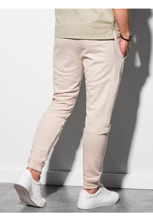 Białe spodnie Ombre Clothing