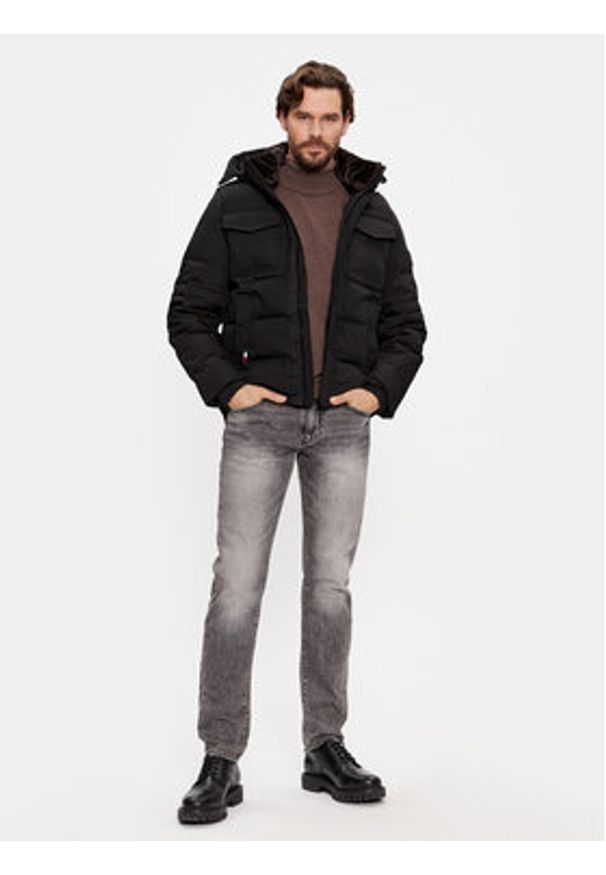 TOMMY HILFIGER - Tommy Hilfiger Kurtka zimowa Rockie MW0MW32790 Czarny Regular Fit. Kolor: czarny. Materiał: syntetyk. Sezon: zima