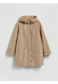 Reserved - Kurtka z kapturem - beżowy. Typ kołnierza: kaptur. Kolor: beżowy. Materiał: tkanina. Wzór: gładki