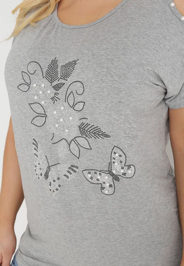 Born2be - Szara Bluzka Oversize z Rękawami Open Shoulder Ozdobiona Cyrkoniami i Perełkami Kesola. Kolor: szary. Wzór: aplikacja