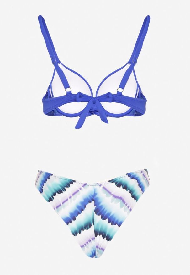 Born2be - Niebieskie Bikini Biustonosz i Majtki Typu Figi z Nadrukiem Natimela. Kolor: niebieski. Wzór: nadruk