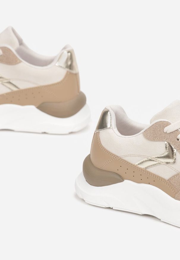 Born2be - Ciemnobeżowe Sneakersy z Modnymi Wstawkami i Grubą Podeszwą Neleca. Nosek buta: okrągły. Zapięcie: sznurówki. Kolor: beżowy. Materiał: materiał, nubuk, syntetyk. Obcas: na obcasie. Wysokość obcasa: niski