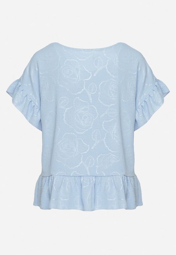 Born2be - Jasnoniebieska Bluzka o Kroju Oversize z Falbanami Livelle. Okazja: na co dzień. Kolor: niebieski. Materiał: jeans. Długość rękawa: krótki rękaw. Długość: krótkie. Styl: casual