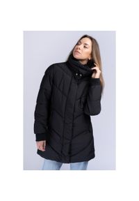 Damska kurtka zimowa Lonsdale Beeley. Kolor: czarny. Sezon: zima. Sport: turystyka piesza #1