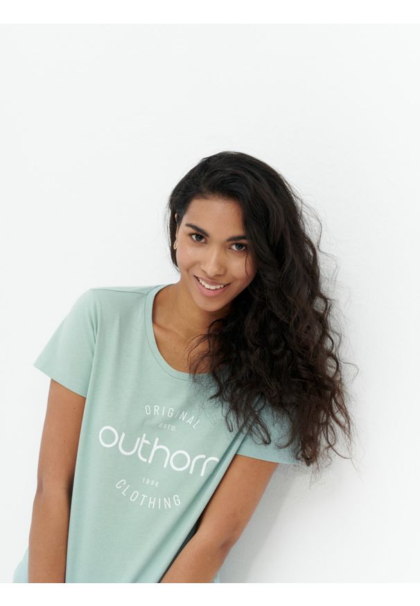 outhorn - T-shirt z nadrukiem damski. Materiał: bawełna, jersey. Wzór: nadruk