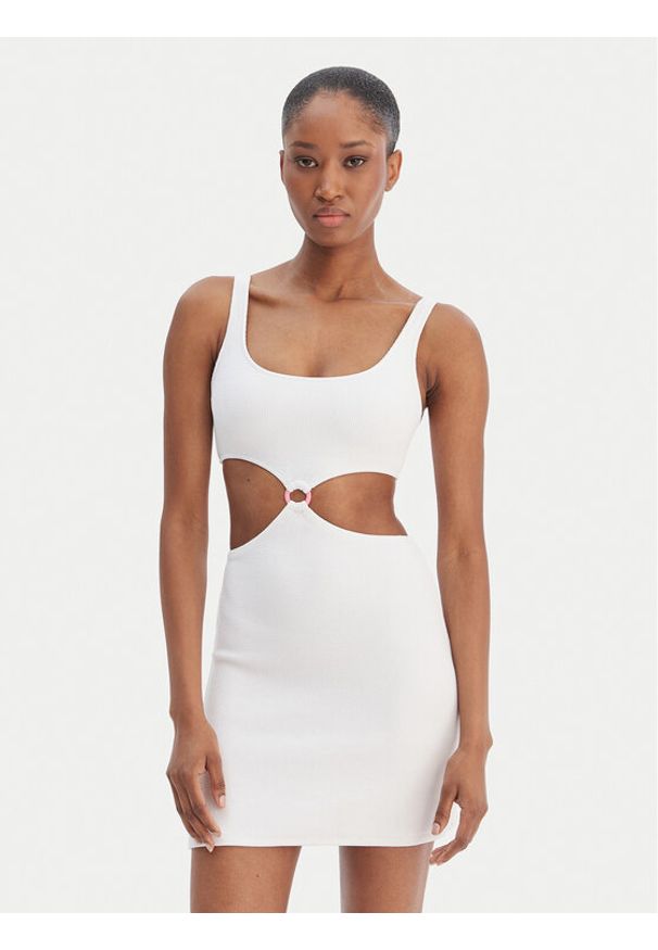 Banana Moon Sukienka letnia Friday Scrunchy JAA10 Biały Slim Fit. Kolor: biały. Materiał: syntetyk. Sezon: lato