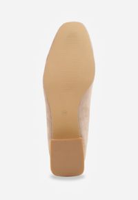 Renee - Ciemnobeżowe Czółenka z Wkładką z Naturalnej Skóry i Metaliczną Wstawką Sariann. Kolor: beżowy. Materiał: skóra. Obcas: na obcasie. Styl: elegancki. Wysokość obcasa: średni #4