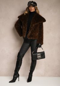 Renee - Brązowa Panterkowa Kurtka Futerko z Wsuwanymi Kieszeniami Neliven. Okazja: na co dzień. Kolekcja: plus size. Kolor: brązowy. Materiał: futro. Styl: elegancki, casual #4