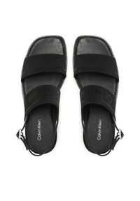 Calvin Klein Sandały Squared Flat Sandal He HW0HW01496 Czarny. Kolor: czarny. Materiał: materiał