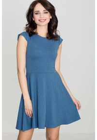 Katrus - Niebieska Rozkloszowana Sukienka z Zakładkami. Kolor: niebieski. Materiał: poliester, elastan