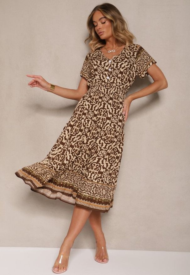 Renee - Brązowa Sukienka z Bawełny Ozdobiona Ornamentnym Motywem Fillena. Kolor: brązowy. Materiał: bawełna. Wzór: aplikacja