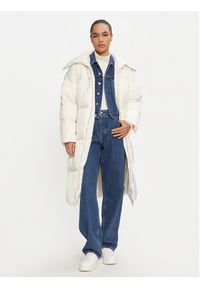 Calvin Klein Płaszcz zimowy K20K207721 Biały Regular Fit. Kolor: biały. Materiał: syntetyk. Sezon: zima #3