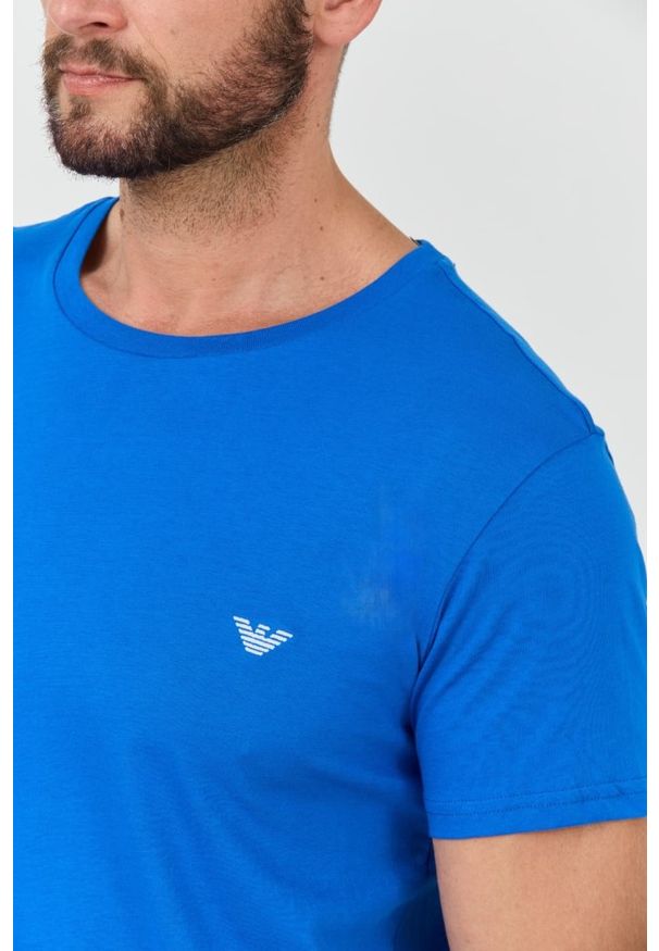 Emporio Armani - EMPORIO ARMANI Niebieski t-shirt basique. Kolor: niebieski