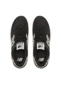 New Balance Sneakersy WL574ZDA Czarny. Kolor: czarny. Materiał: zamsz, skóra. Model: New Balance 574 #7