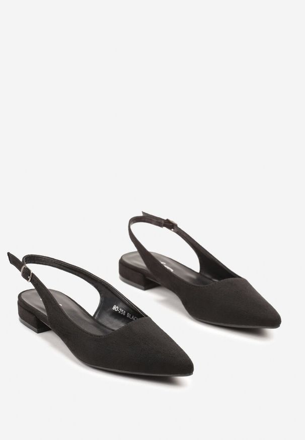 Renee - Czarne Sandały z Ekozamszu ze Szpiczastym Noskiem Terevelis. Okazja: na co dzień. Nosek buta: szpiczasty. Zapięcie: pasek. Kolor: czarny. Materiał: jeans. Obcas: na obcasie. Styl: casual, elegancki