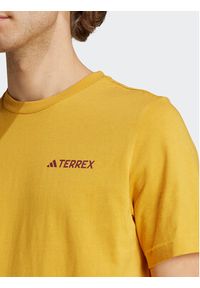 Adidas - adidas T-Shirt IL5066 Żółty Regular Fit. Kolor: żółty. Materiał: bawełna #3
