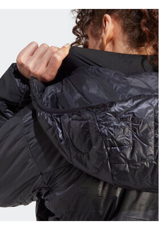 Adidas - adidas Kurtka outdoor Terrex Xperior Varilite PrimaLoft IB4183 Czarny Regular Fit. Kolor: czarny. Materiał: syntetyk. Technologia: Primaloft. Sport: outdoor