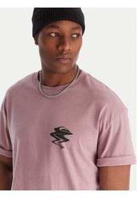 Quiksilver T-Shirt Elderberry EQYZT08200 Fioletowy Regular Fit. Kolor: fioletowy. Materiał: bawełna #5