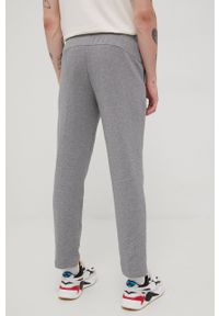 Puma spodnie 586720 męskie kolor szary z nadrukiem. Kolor: szary. Materiał: materiał, dzianina. Wzór: nadruk #2