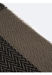 Big-Star - Szalik męski w kratę khaki Zygi 901. Okazja: na co dzień. Kolor: szary. Materiał: materiał. Wzór: aplikacja. Styl: klasyczny, casual, elegancki #6