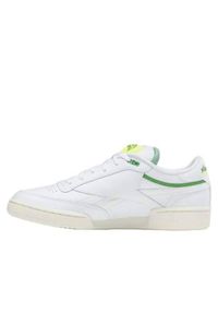 Buty do chodzenia damskie Reebok Club C 85 Pump. Zapięcie: sznurówki. Kolor: biały. Materiał: materiał, skóra. Szerokość cholewki: normalna. Model: Reebok Club. Sport: turystyka piesza