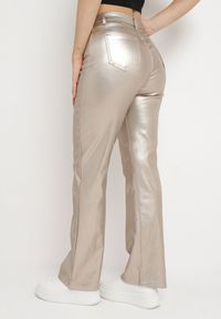 Born2be - Złote Szerokie Spodnie Metaliczne z Ekoskóry Namera. Stan: podwyższony. Kolor: złoty #2