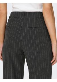 only - ONLY Spodnie materiałowe 15304267 Szary Straight Fit. Kolor: szary. Materiał: syntetyk #4