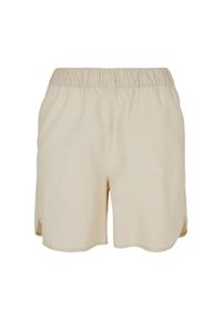 Lniane Szorty damskie w dużych rozmiarach Urban Classics. Kolor: beżowy. Materiał: len. Długość: krótkie. Sezon: lato #1