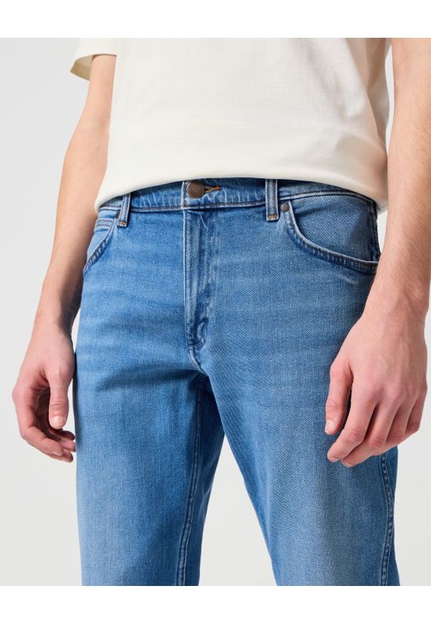 Wrangler - WRANGLER MĘSKIE SPODNIE JEANSOWE WRANGLER GREENSBORO NEW FAVORITE 112322662