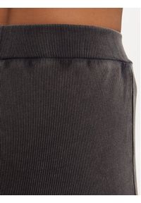 Calvin Klein Jeans Spodnie dresowe J20J223126 Szary Regular Fit. Kolor: szary. Materiał: bawełna