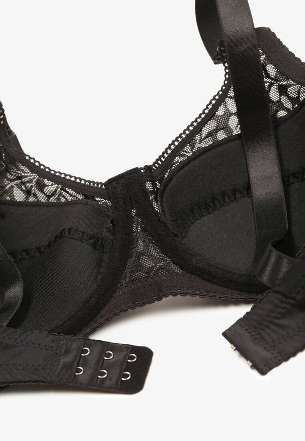 Born2be - Czarny Biustonosz z Koronki z Usztywnieniem i Regulowanymi Ramiączkami Vikiisol. Kolor: czarny. Materiał: koronka. Wzór: koronka