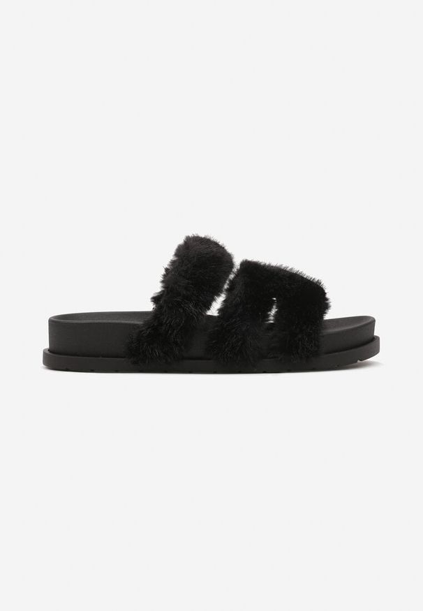 Born2be - Czarne Klapki z Futerkiem na Piankowej Podeszwie Waliora. Okazja: na co dzień. Kolor: czarny. Materiał: futro. Wzór: aplikacja. Styl: elegancki, casual