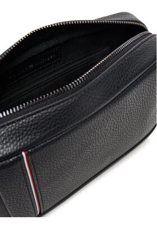 TOMMY HILFIGER - Tommy Hilfiger Saszetka Th Central Ew Reporter AM0AM13635 Czarny. Kolor: czarny. Materiał: skóra
