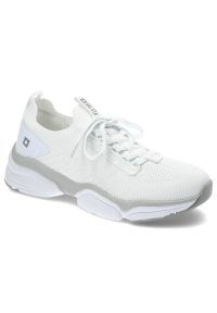 Big-Star - Białe Sneakersy Big Star Modne Buty Damskie. Okazja: na uczelnię, do pracy. Kolor: biały. Materiał: materiał. Szerokość cholewki: normalna #1