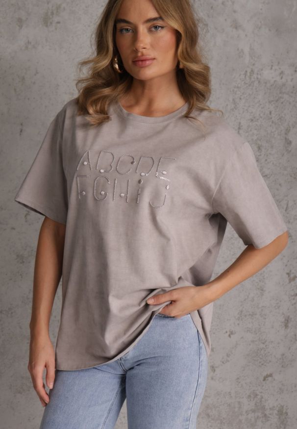 Renee - Szary Bawełniany T-shirt Oversize z Haftowanym Napisem z Cekinami Talomora. Okazja: na imprezę, na co dzień. Kolor: szary. Materiał: bawełna. Wzór: haft, napisy. Styl: rockowy, casual