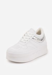 Born2be - Biało-Srebrne Sneakersy VICES na Grubej Podeszwie z Przeszyciami i Tłoczeniem Berolle. Okazja: na co dzień. Kolor: biały. Materiał: jeans, dresówka #9