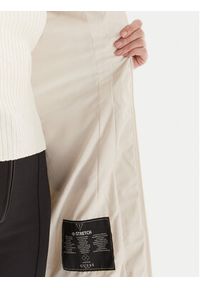 Guess Kurtka zimowa W4BL61 WGLZ0 Beżowy Slim Fit. Kolor: beżowy. Materiał: syntetyk. Sezon: zima #5