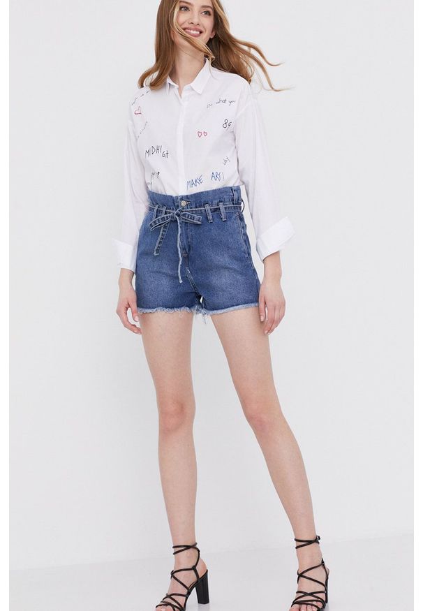 Answear Lab Szorty jeansowe damskie gładkie high waist. Okazja: na co dzień. Stan: podwyższony. Kolor: niebieski. Materiał: jeans. Wzór: gładki. Styl: wakacyjny